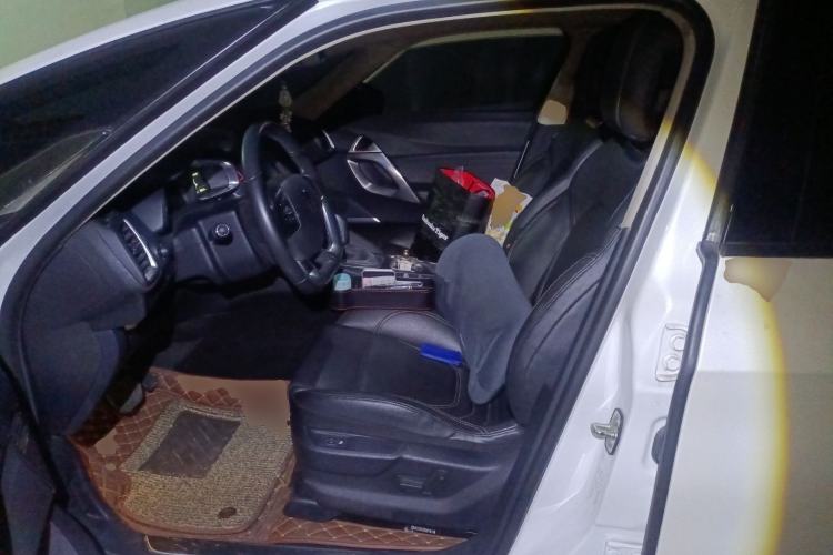 Used DS 5 2014 1.6T Luxury Edition THP160
