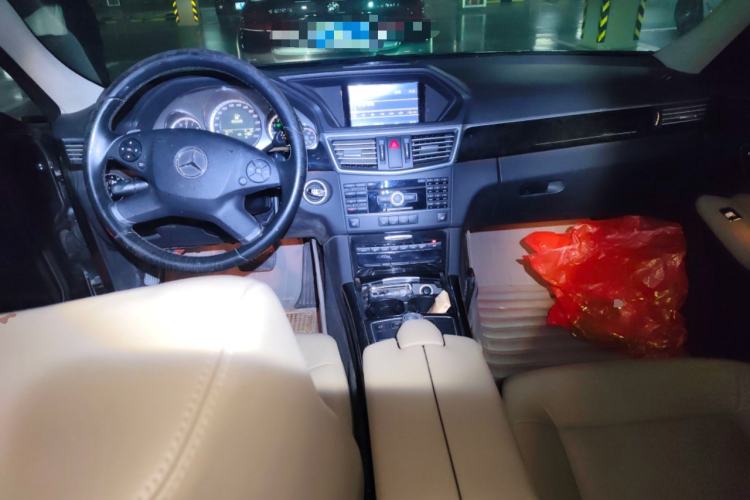 Used Mercedes-Benz E-Class 2010 E 300 L Fashion Model