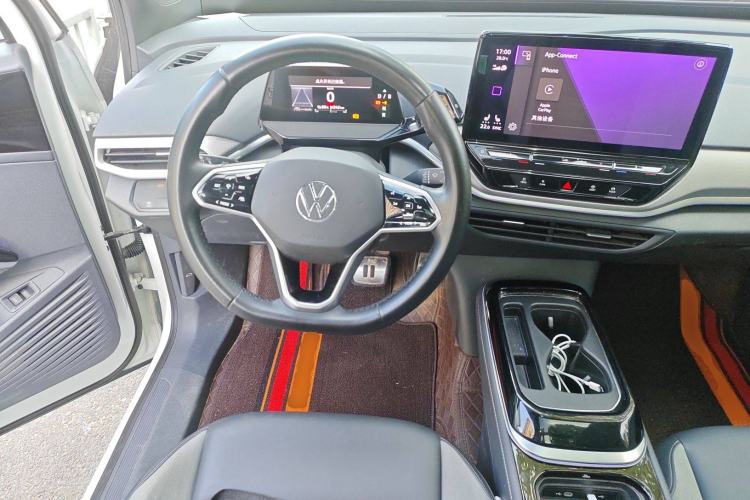 Used Volkswagen ID.4 CROZZ 2021 Long-Range PRO Two-Wheel Drive Version