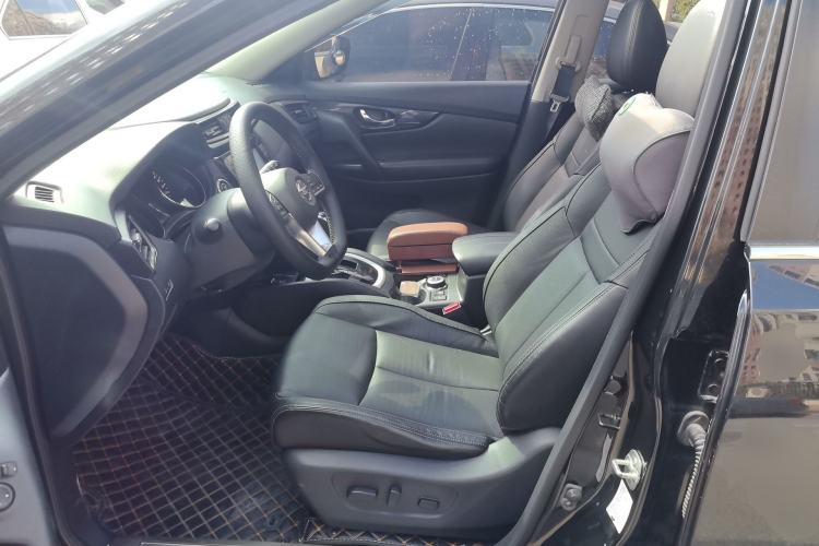 Used Nissan X-Trail 2017 2.5L CVT Luxury Edition 4WD
