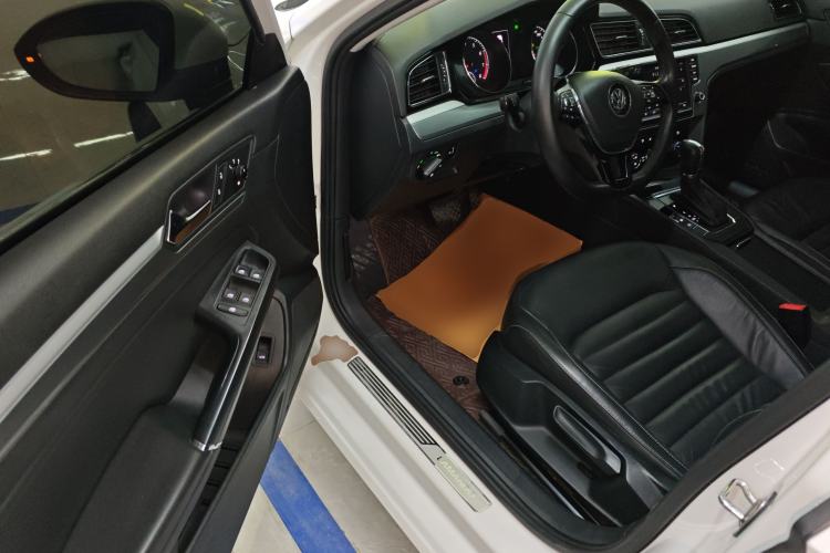 Used Volkswagen Lamando 2018 280TSI DSG Comfort Edition