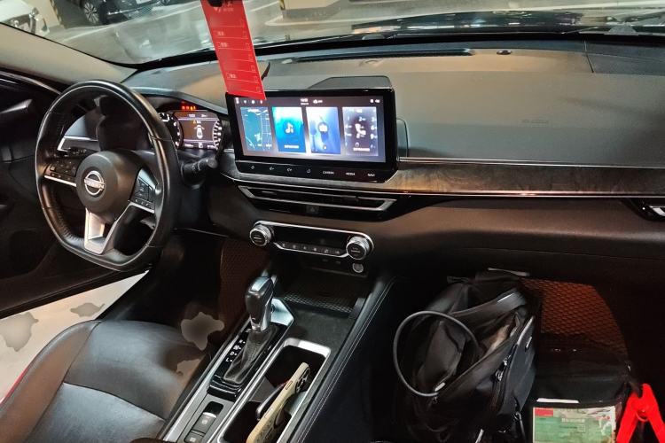 Used Nissan Teana 2022 2.0L XL-TLS Enjoyment Edition Center Console