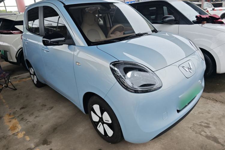 Used Wuling Hongguang MINIEV 2025 Four-Door Version Advanced Edition Front Right 45 Deg