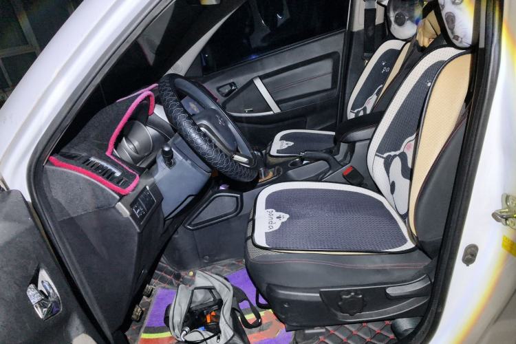 Used Geely Auto GX7 2015 Classic Edition 1.8L Manual Urban Model China IV Left Front Seat