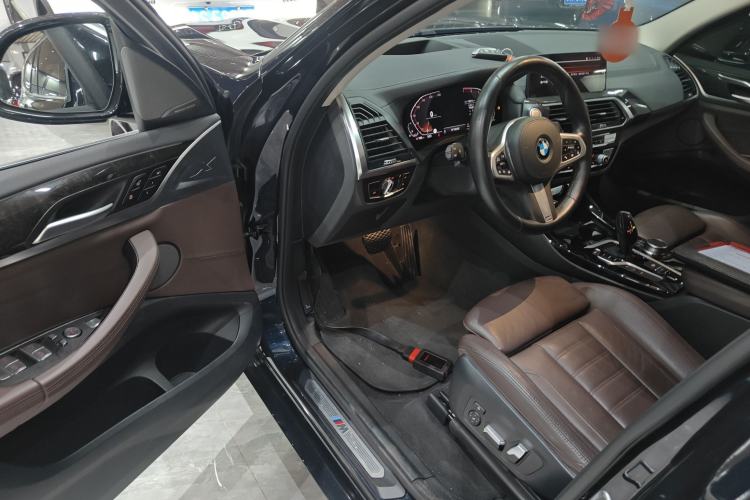 Used BMW X3 2020 xDrive30i Luxury Model with M Sport Package
