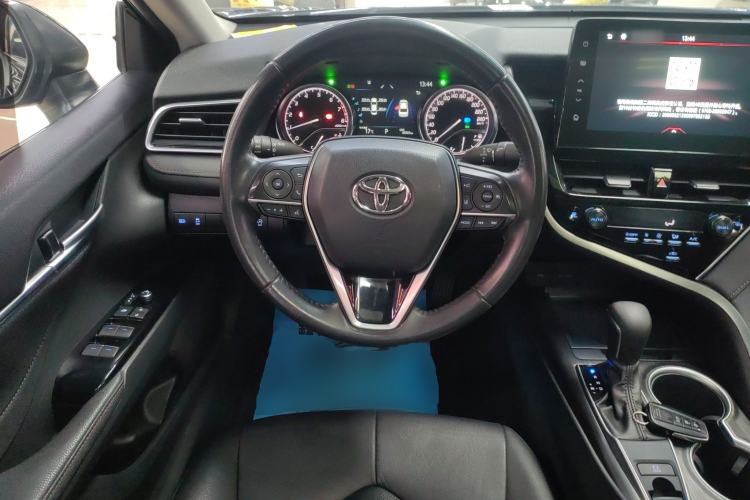 Used Toyota Camry 2021 2.0G Luxury Edition