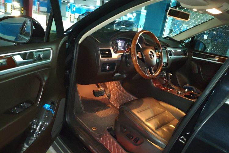 Used Volkswagen Touareg 2013 3.0 TSI Limited Luxury Edition
