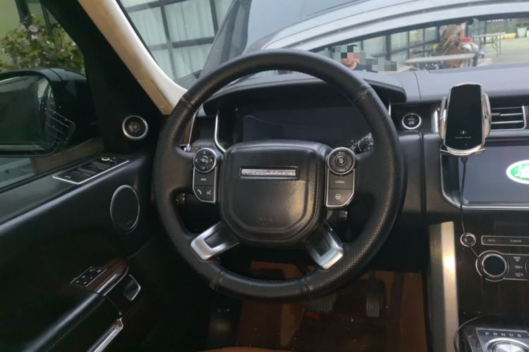 Used Land Rover Range 2017 3.0 SC V6 Vogue SE Long-Wheelbase Edition Steering Wheel