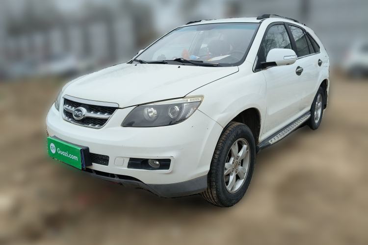 Used BYD S6 2014 2.0L Manual Luxury 5-Seater