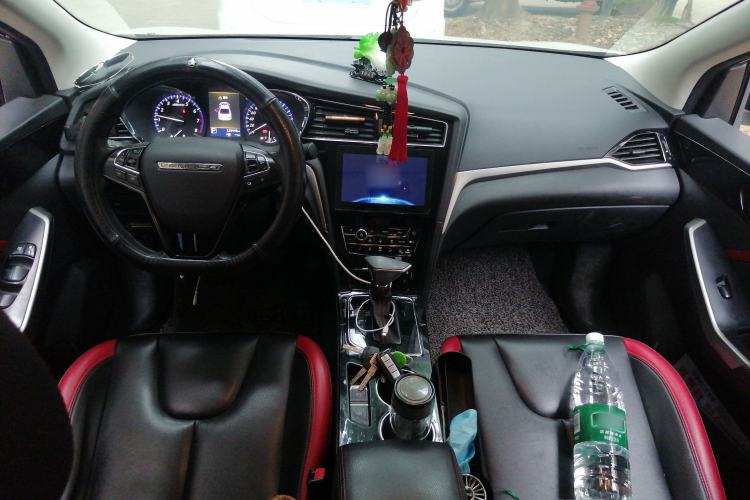 Used Venucia D60 2019 1.6L XL CVT SmartConnect Elite Edition (ISS)