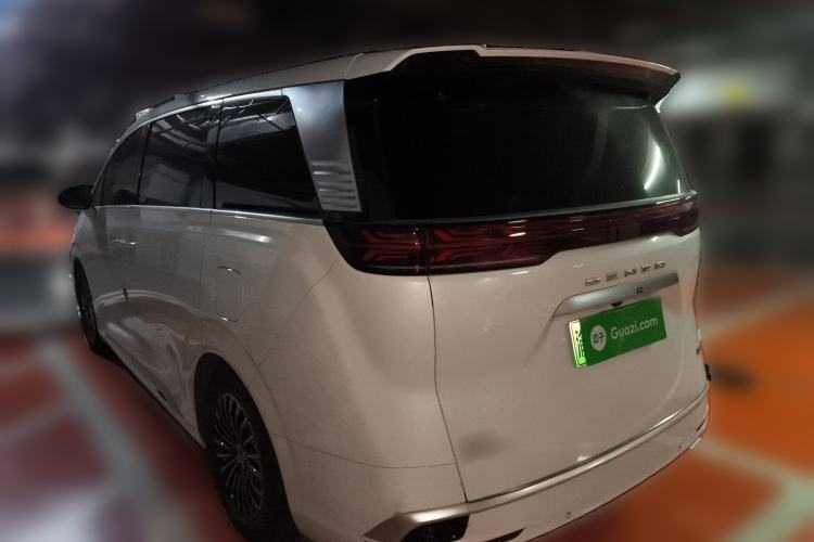 Used Denza D9 2023 DM-i 965 Luxury Model