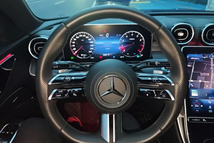 Used Mercedes-Benz C-Class 2023 Revised C 200 L Sport Edition Steering Wheel