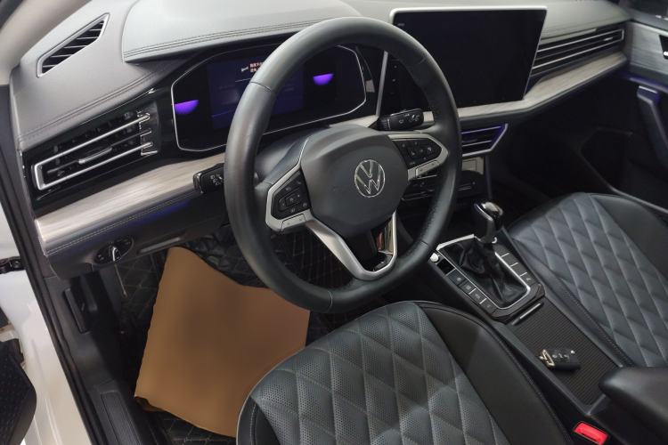 Used Volkswagen Sagitar 2023 200TSI DSG Excellence Edition
