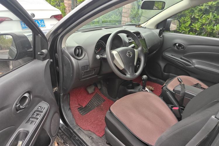 Used Nissan Sunny 2014 1.5XE CVT Comfort Edition Driver Seat