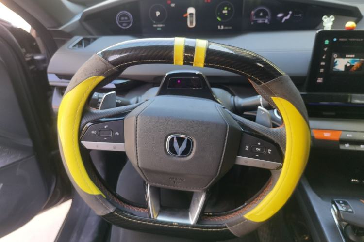 Used CHANGAN UNI-V 2022 1.5T Prestige Version
