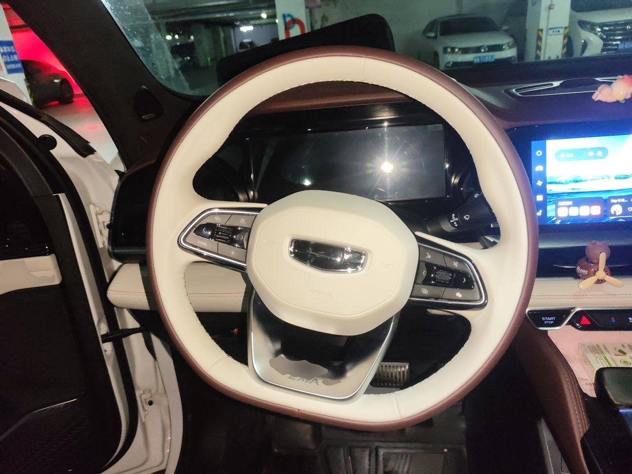 Geely Auto Monjaro L 2021 2.0TD High-Power Automatic All-Wheel Drive Luxury Version — снимка 10