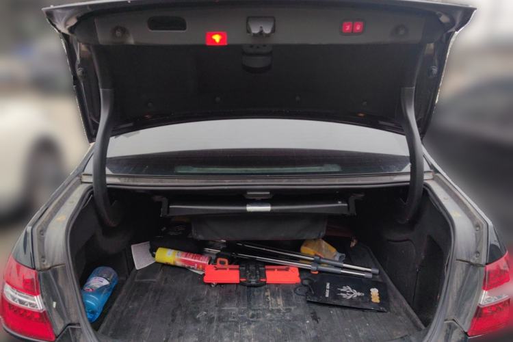 Used Mercedes-Benz E-Class 2011 E 300 L Fashion Prestige Model
