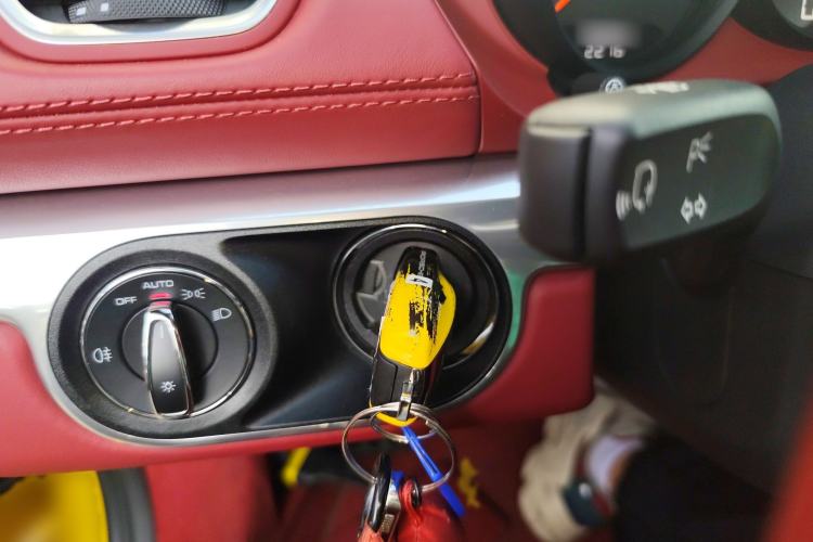 Used Porsche 718 2022 Cayman 2.0T