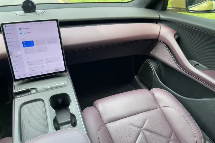 Used Nio ET5T 2023 100kWh Touring Interior 6