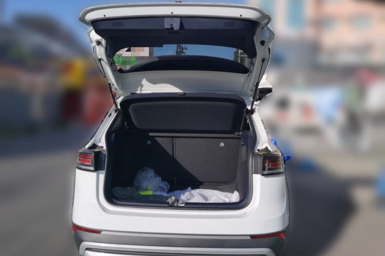 Used Volkswagen Tharu 2026 Model Xinrui 1.5L Rujin Edition Trunk