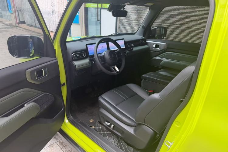 Used Baojun Spark 2023 Flagship Edition Left Front Seat