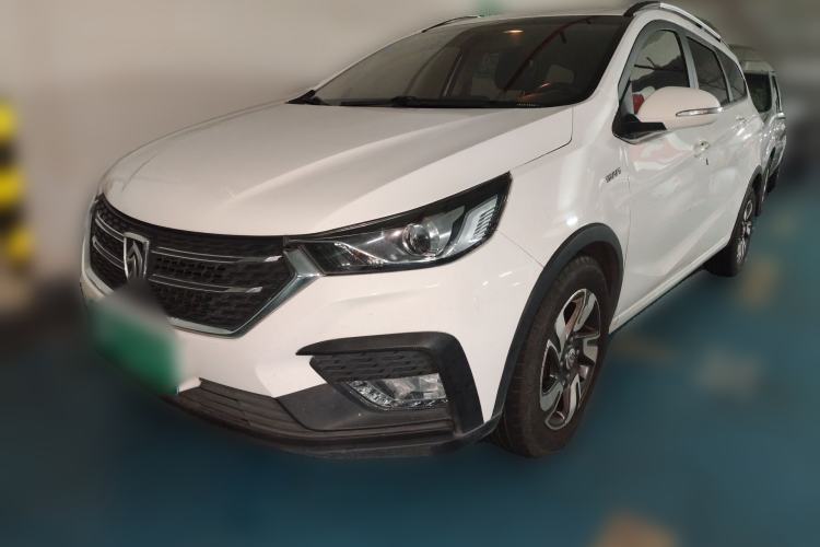 Used Baojun 310W 2018 1.5L Automatic Luxury Version China V
