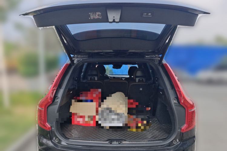 Used Volvo XC90 2021 B6 Zhiyi Luxury Edition 7-Seater Trunk