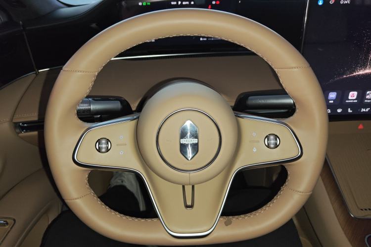 Used Hima Stelato S9 2025 Extended-Range Max+ Steering Wheel