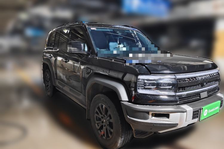 Used Formula Leopard 5 2023 Navigator Edition
