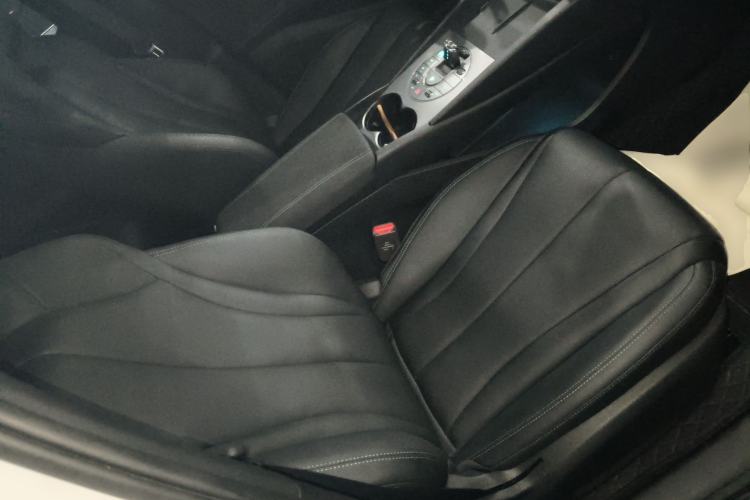 Used BYD Seal 06 New Energy 2025 DM-i Smart Drive 80KM Luxury Model Right Front Seat