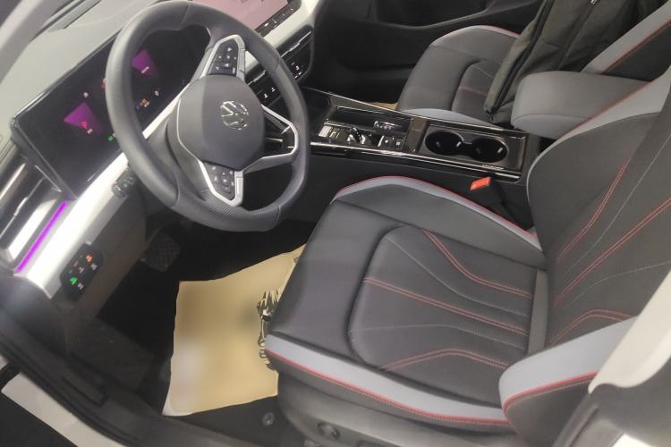 Used Volkswagen Lamando 2025 Lavida L 280TSI DSG Cool & Spicy Edition
