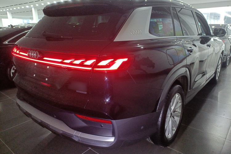 Used Audi Q6 2024 45 TFSI quattro Qiyun Edition Yulin Package 7 Seats
