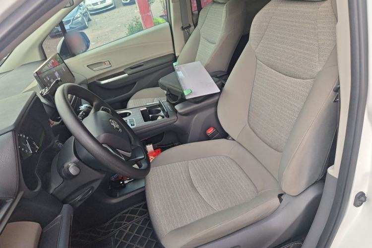 Used Toyota SIENNA 2021 2.5L Hybrid Comfort Edition
