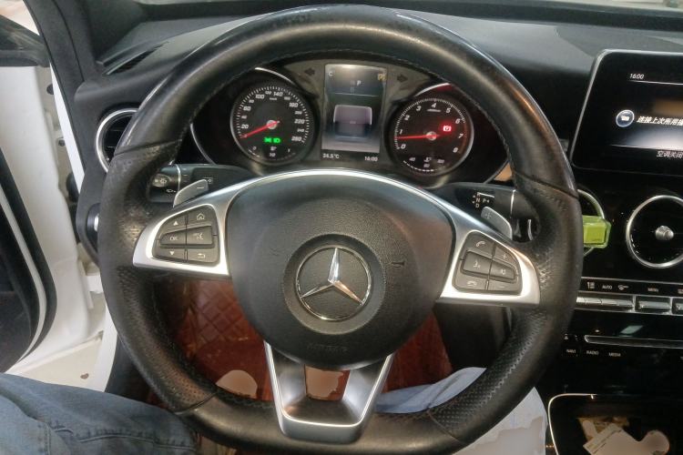 Used Mercedes-Benz C-Class 2017 Restyled C 200 Sport Edition Steering Wheel