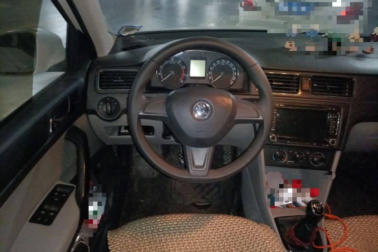 Used Skoda Rapid 2016 1.6L Manual Trend Edition
