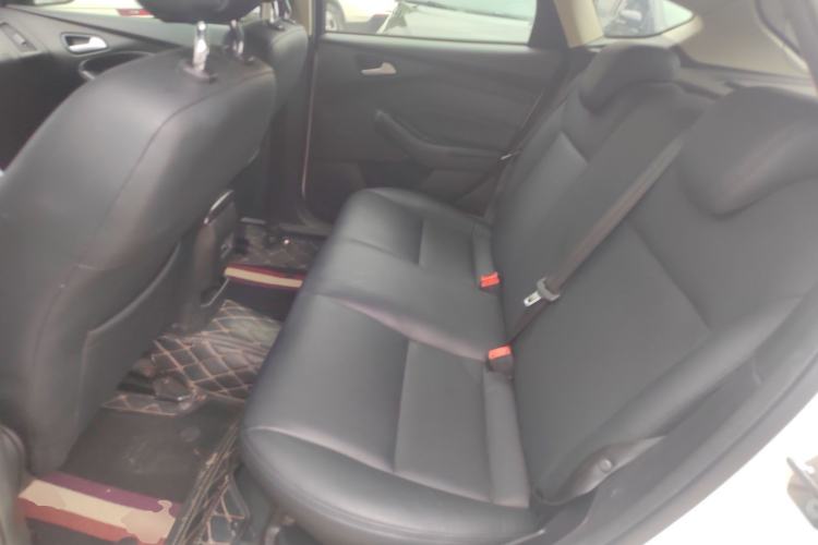 Used Ford Focus 2017 Hatchback 1.6L Automatic Comfort Plus SmartDrive Edition
