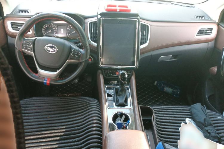 Used SWM X7 2017 1.5T Automatic Prestige Version 7 Seats