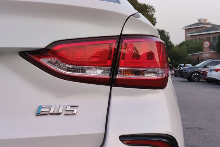 Used BAIC Beijing EU5 2018 R500 Smart Wind Edition