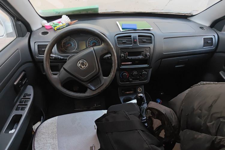 Used Dongfeng Fengon 330 2014 1.5L Manual Utility Version DK15