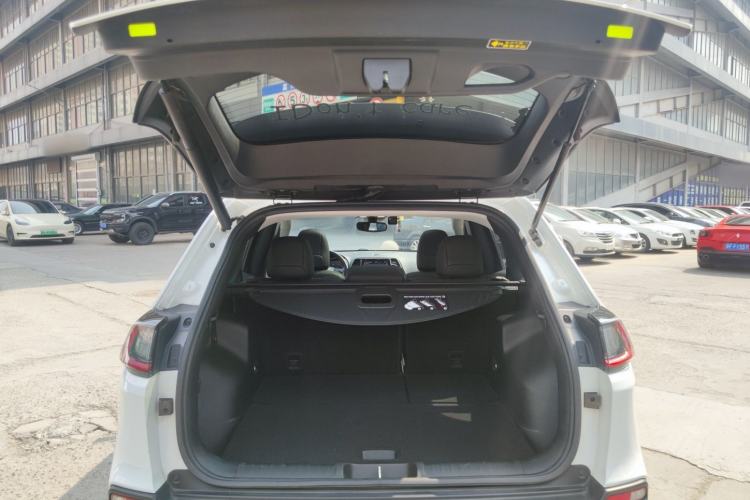 Used Jeep Cherokee 2019 2.0T Four-Wheel Drive Explorer Edition China V
