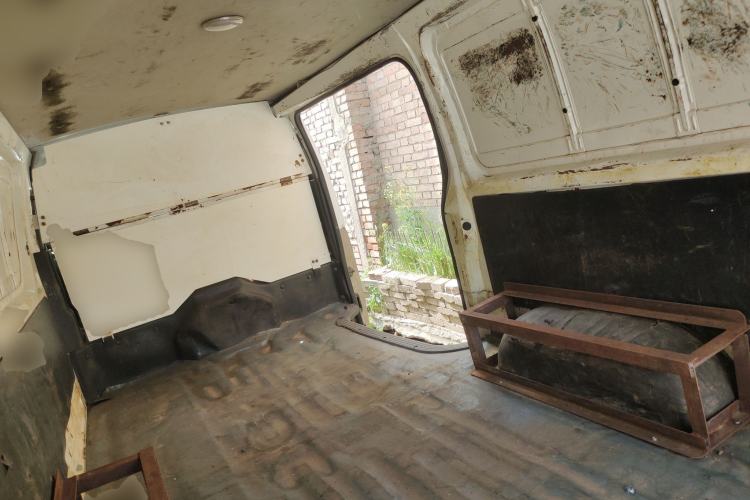 Used Foton Scenic G7 2017 2.0L Short-Wheelbase Commercial Van Flat Roof 2 Seats 4Q20M Left Rear Seat