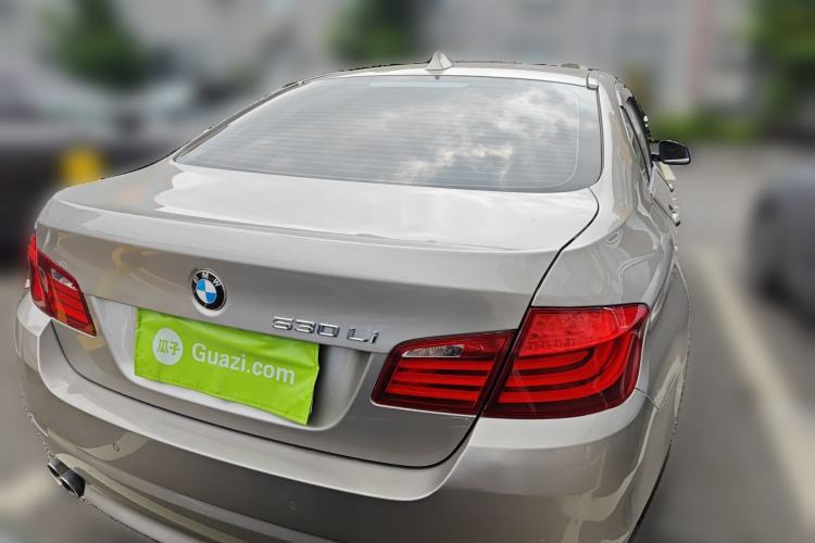 Used BMW 5 Series 2013 530Li Leading Model Rear