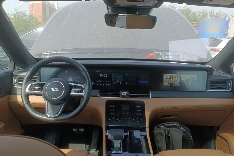 Used Li Auto ONE 2021 Extended-Range 6-Seater Version Center Console