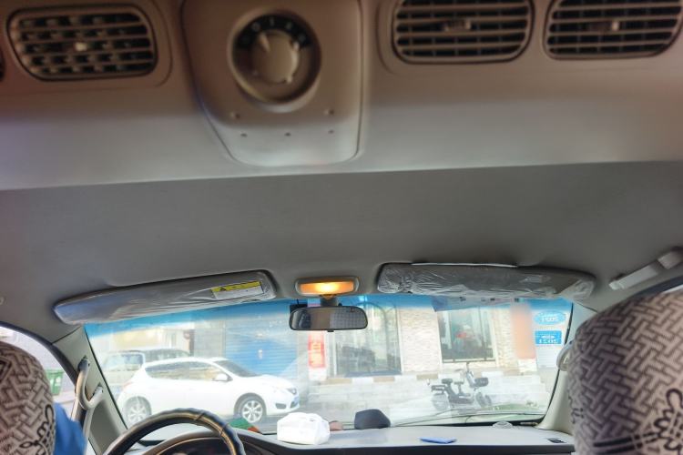 Used JAC Group Refine 2011 2.4L Government Procurement Version Manual Luxury Trim