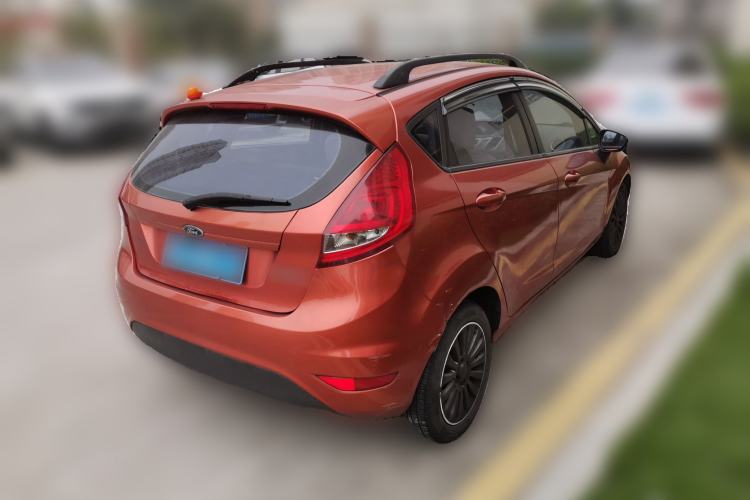 Used Ford Fiesta 2011 Hatchback 1.5L Automatic Fashion Edition Rear Right 45 Deg