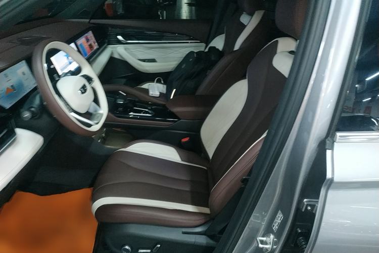 Used Geely Auto Monjaro L 2024 2.0TD High-Power Automatic Two-Wheel Drive Yunqi Version