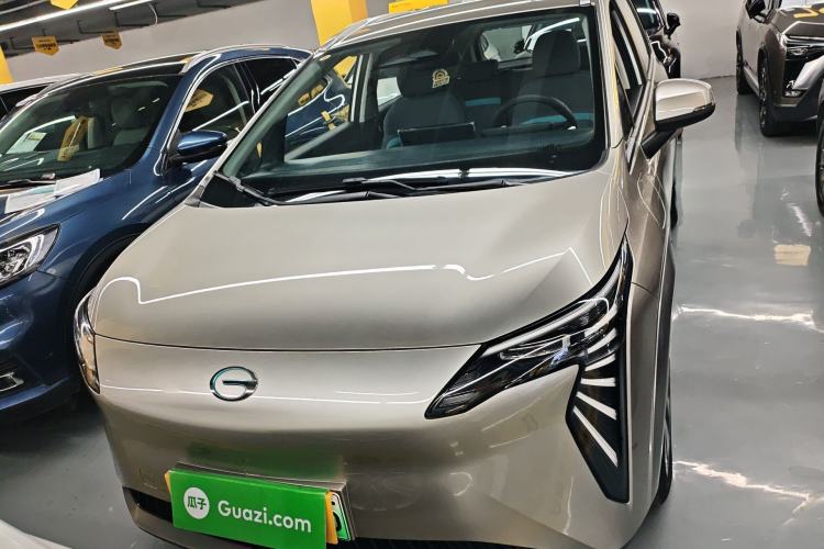 Used AION Y 2023 Plus 510 Enjoy Edition Front