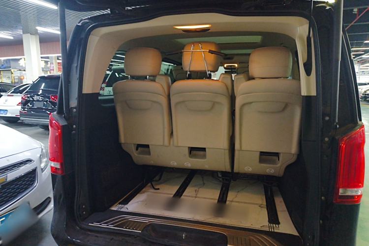 Used Mercedes-Benz V-Class 2016 V 260 L Prestige Extended Edition Trunk