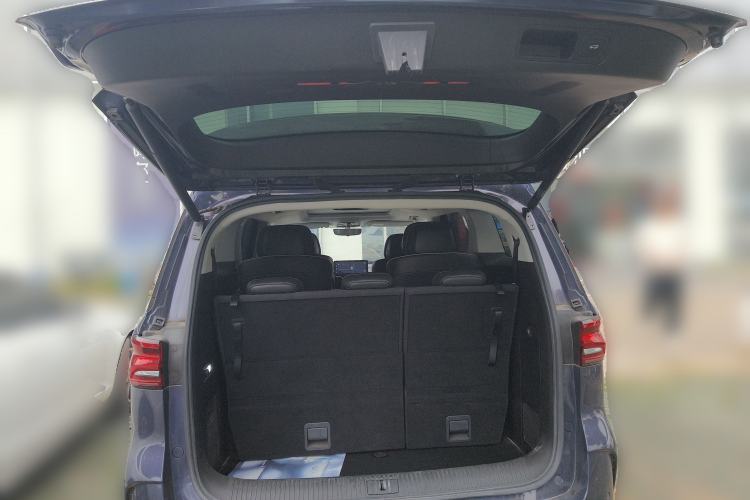 Used Roewe iMAX8 2021 400TGI Supreme Series Lu Zun Edition Trunk