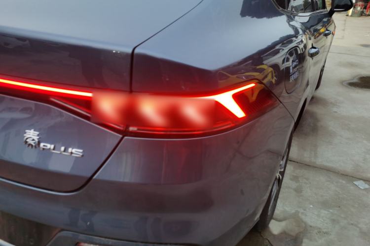 Used BYD Qin PLUS 2024 Honor Edition EV 420KM Leading Model